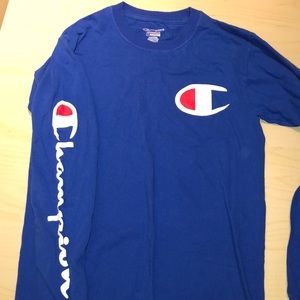 Champion long sleeve shirt